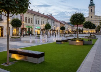 - Maro s.r.o. Záhradná umelá tráva